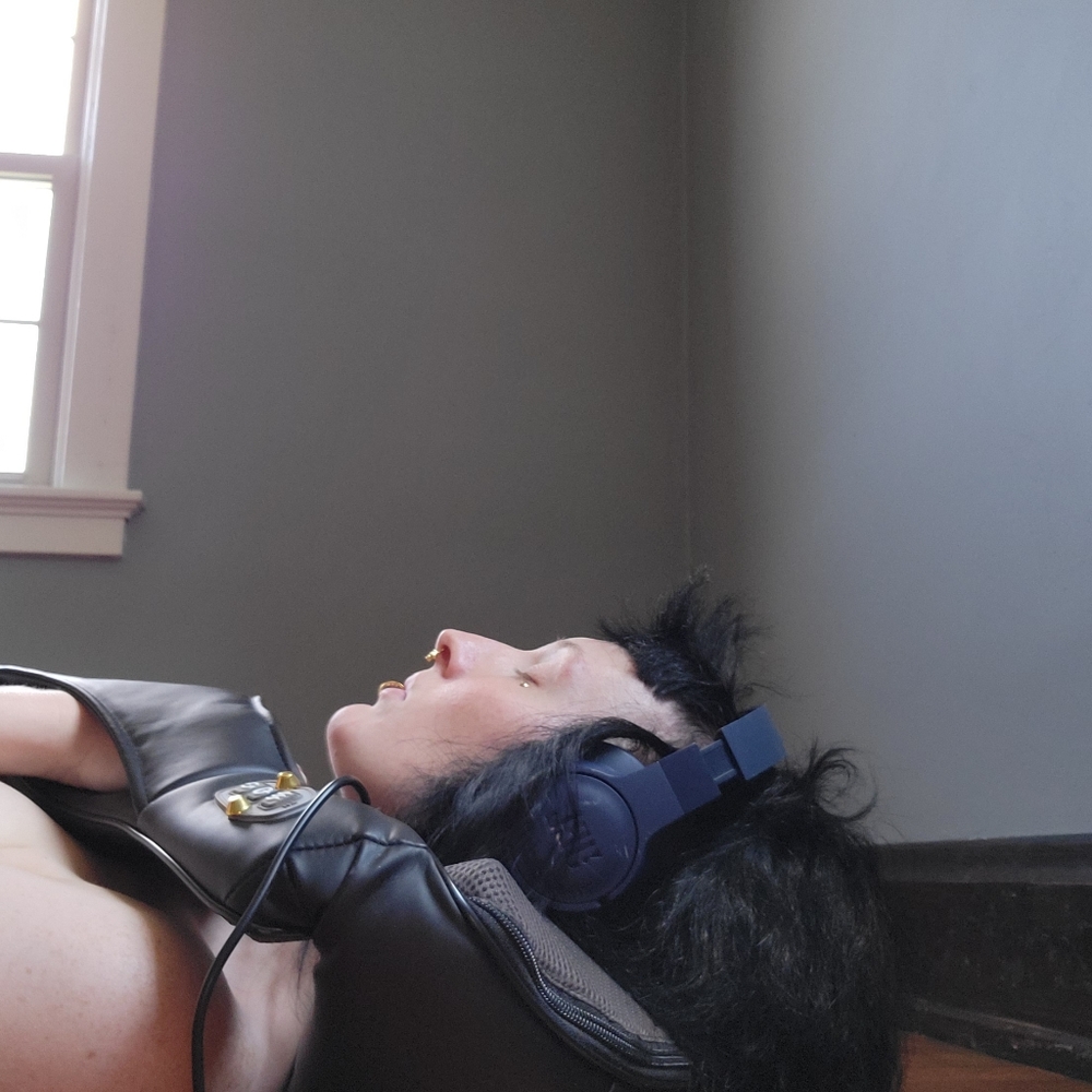 Neck massager